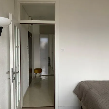 Apartment With A View *